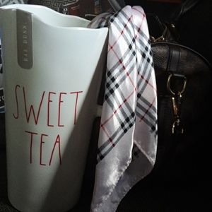 Tea pitcher one quart size